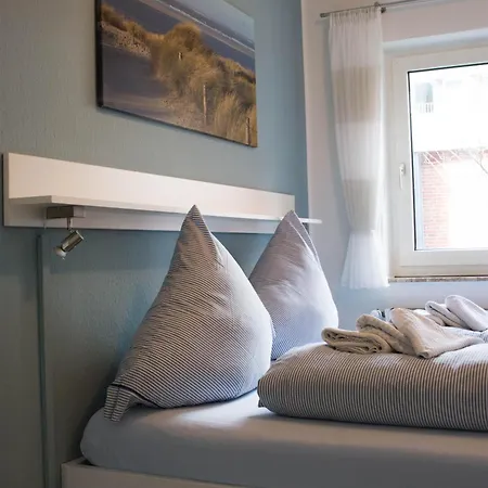 'twillinghus' Ritamare 04 * לנגאוג